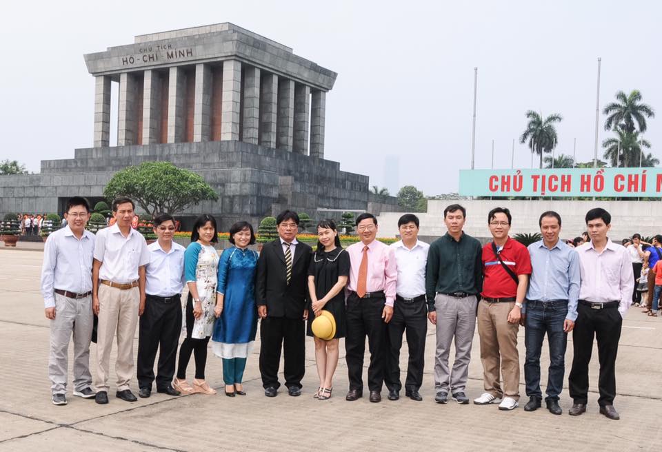 Chuyến Tham Quan Về Nguồn Của Đảng Ủy Trường Đại Học Sư Phạm Kỹ Thuật HCM